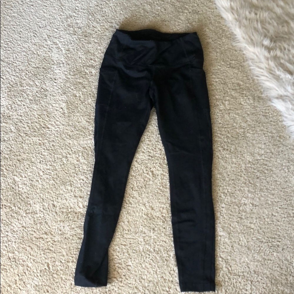 Black leggings